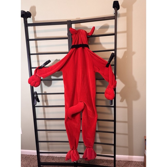 Clifford Big Red Dog Costume Rubies Boys Girls Unisex Plush Faux Velvet Medium‎ - Picture 4 of 7